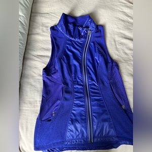 Lululemon vest Cobalt Blue Size 6 (used)